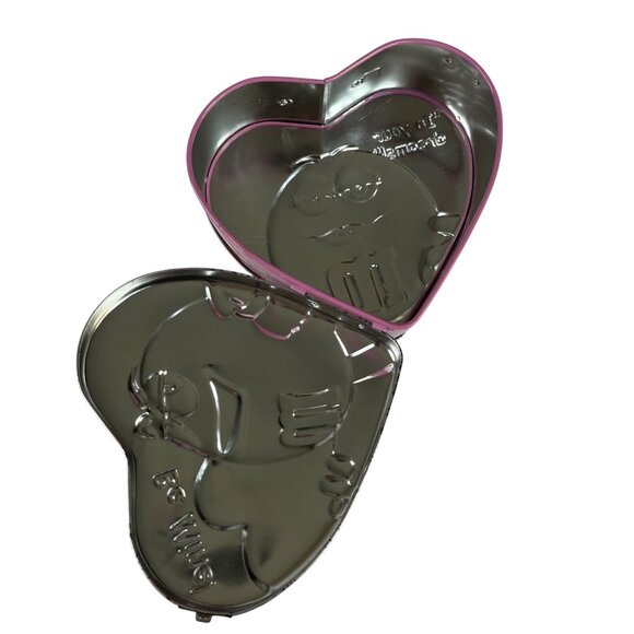 M&Ms Heart-Shaped Metal Tin Lunchbox Handle & Lock Valentines - Picture 3 of 9